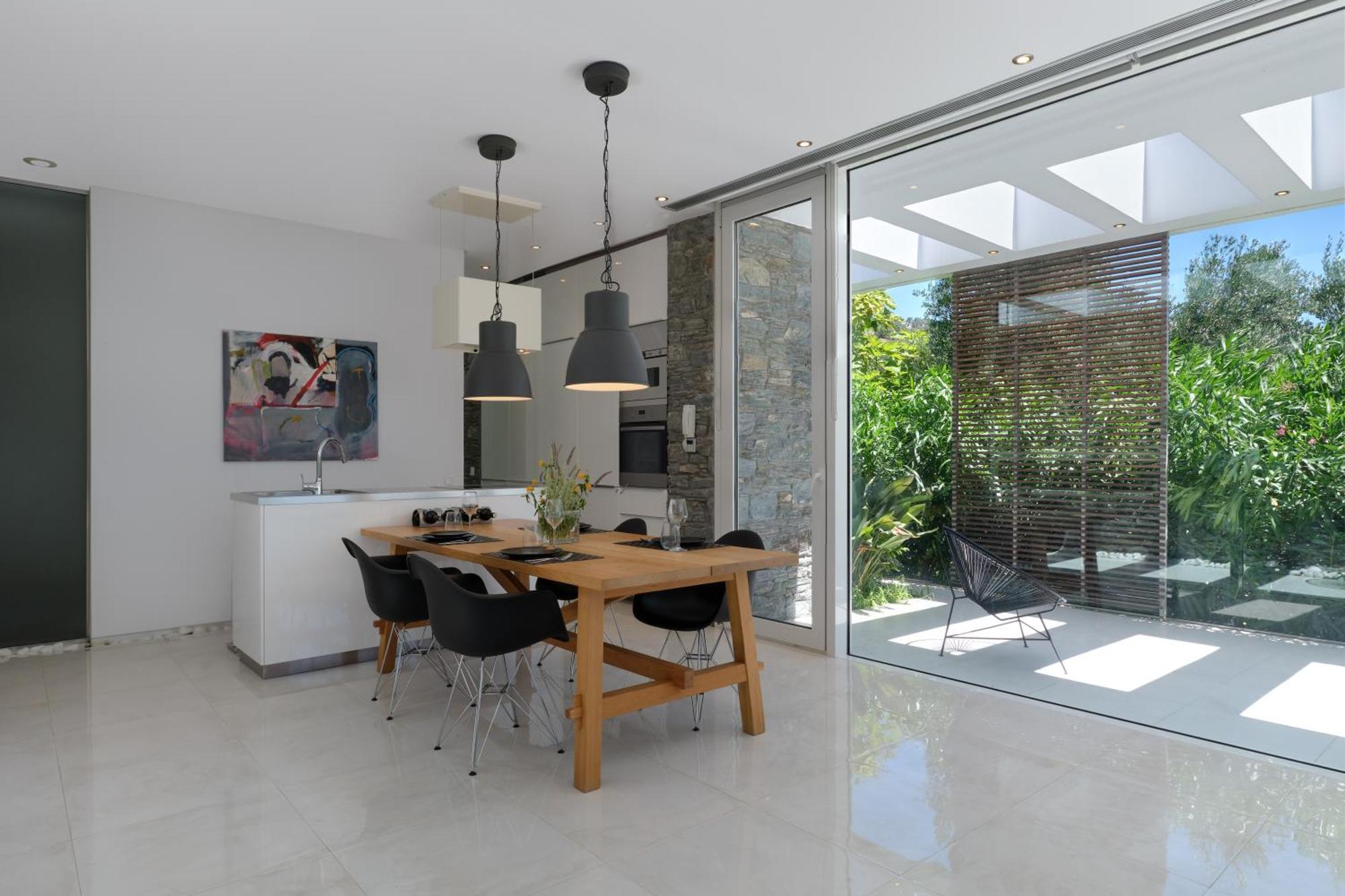 A - Luxury Villas Plomari Bagian luar foto