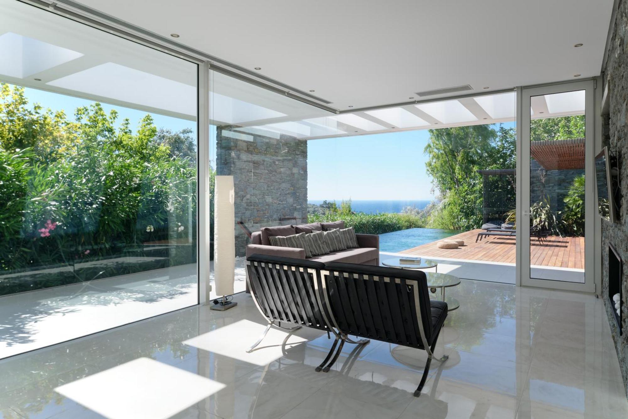 A - Luxury Villas Plomari Bagian luar foto